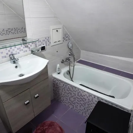 Housepurgatorio14 Centro Storico Appartement