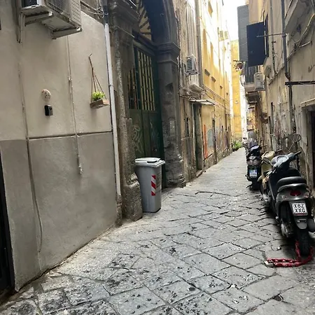 Housepurgatorio14 Centro Storico شقة